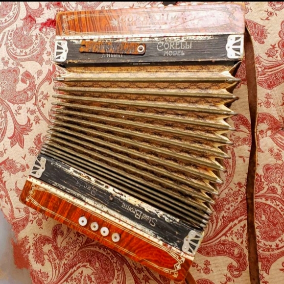 NICOLO CORELLI GERMANY, Antique 1930s Italian Mdl Accordion W/Steel Bronze Reeds - Picture 5 of 9
